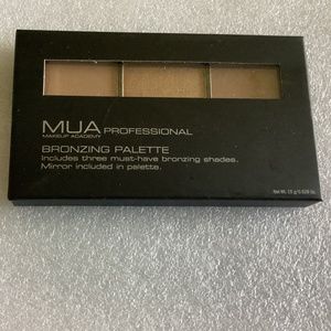 MUA Make Up Academy Professional Bronzing Palette